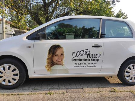 Autowerbung für LÜCKENFÜLLER - Dentaltechnik Knapp